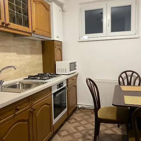 Select Apartment