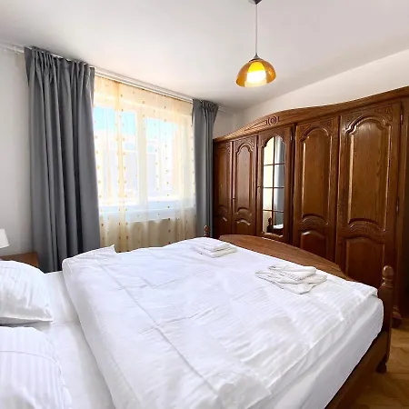 Select Apartment Apartment *